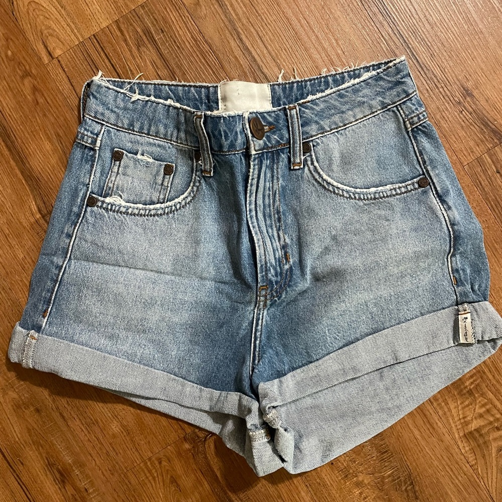 One Teaspoon shorts!